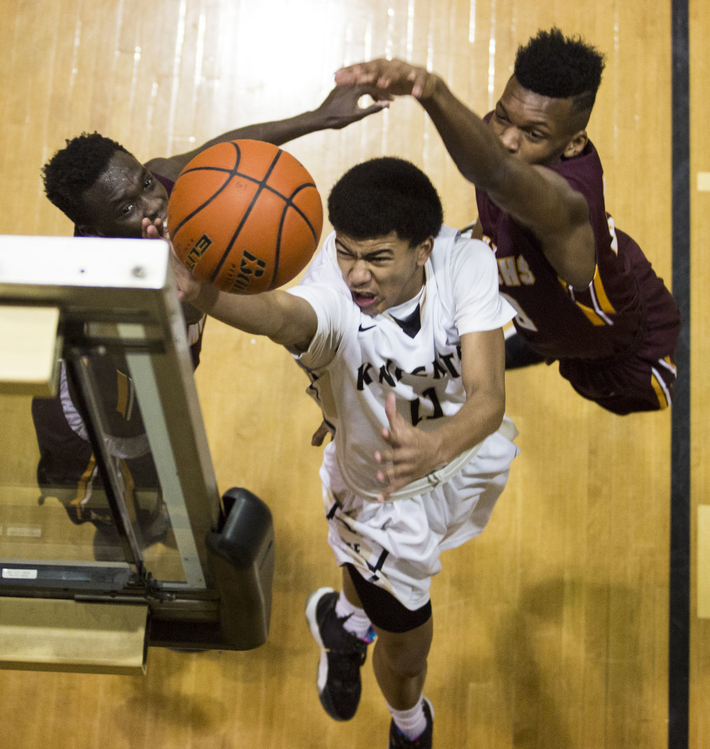 Papillion-La Vista vs. Southeast, boys hoops, 1/14/17